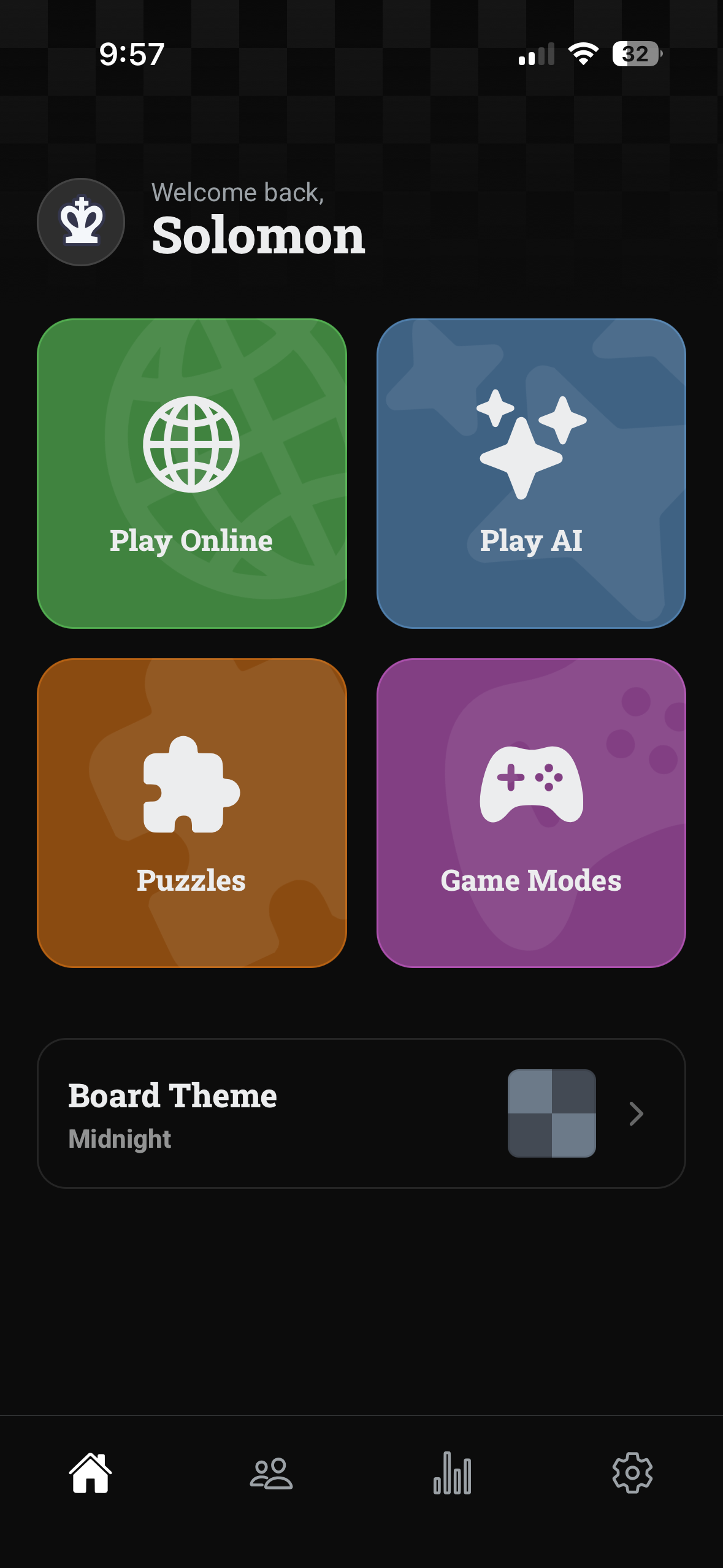 Home screen lobby showing mode selection and queue options